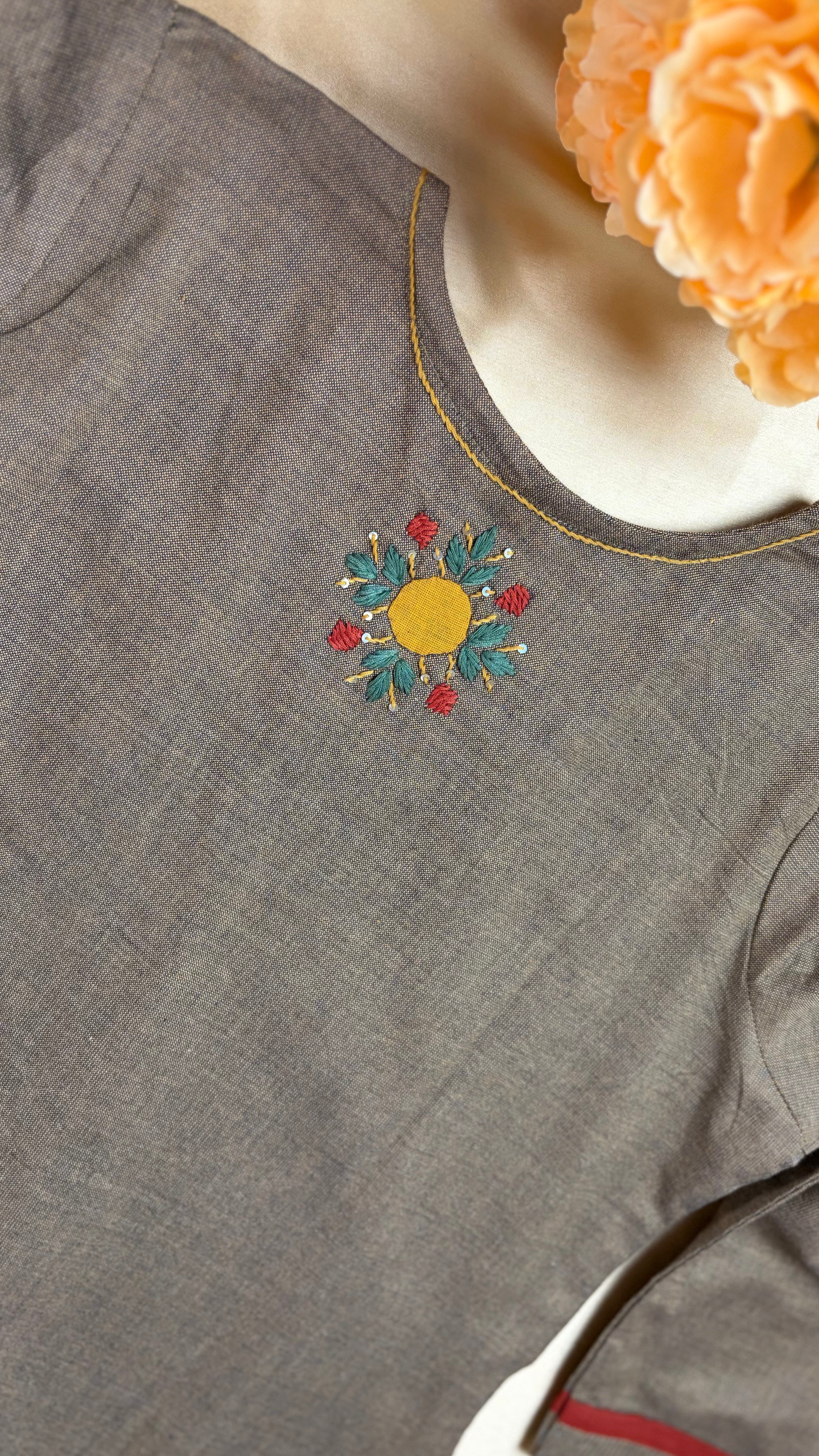 Handloom cotton kurti with Straight pants