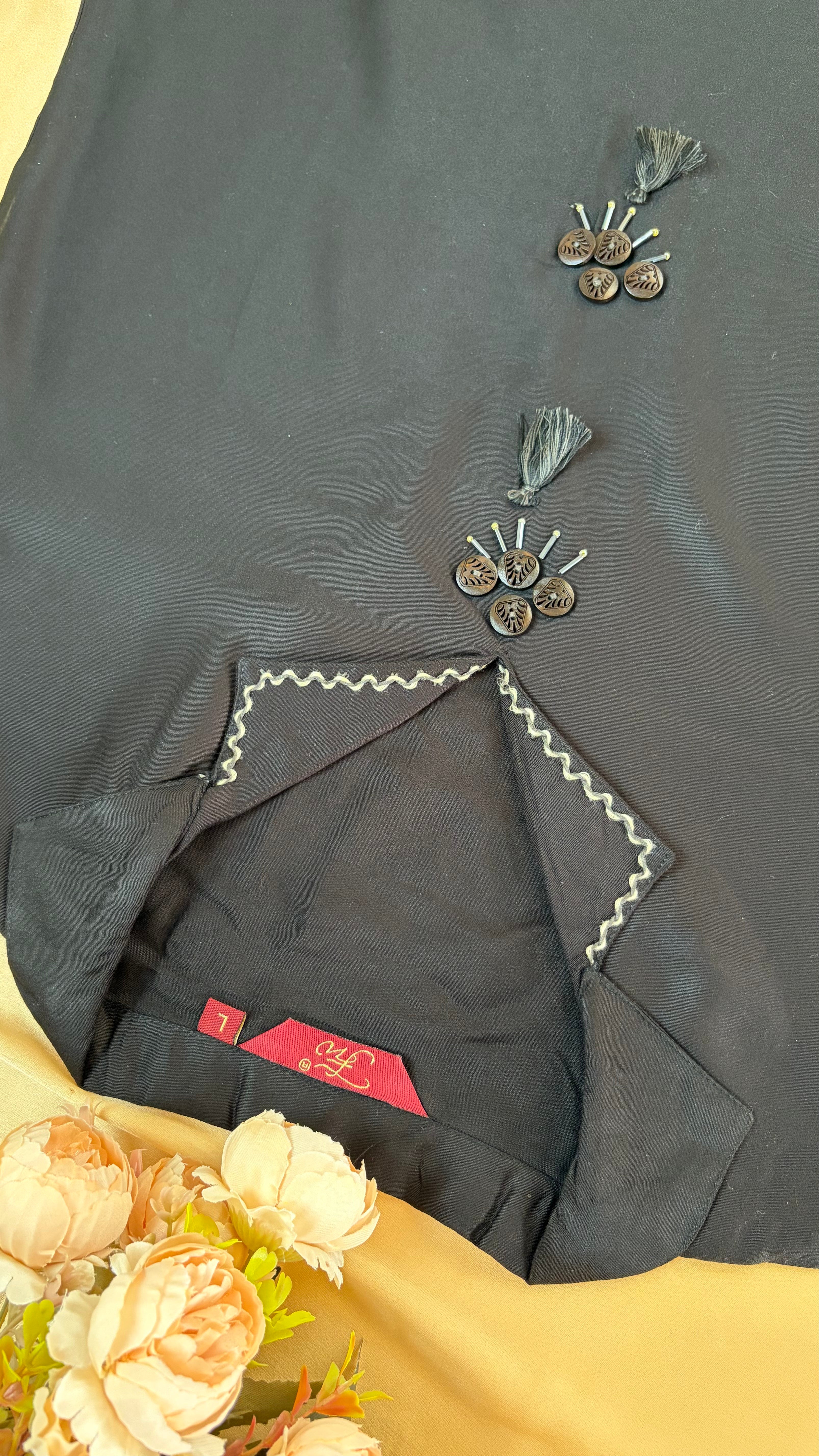 Black Butter Crepe silk collor Co-Ord set